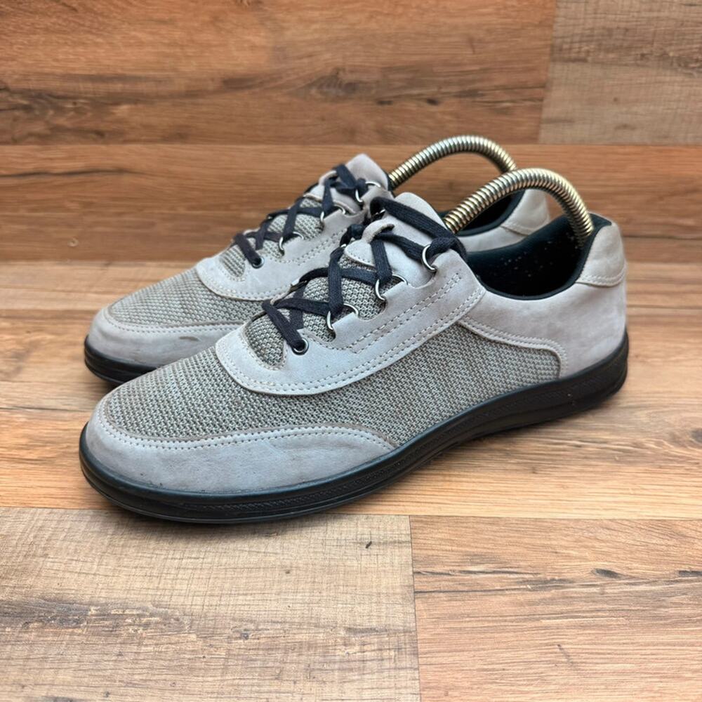 SAS Sporty Lux Shoes Women's 9N Sneakers NuBuck